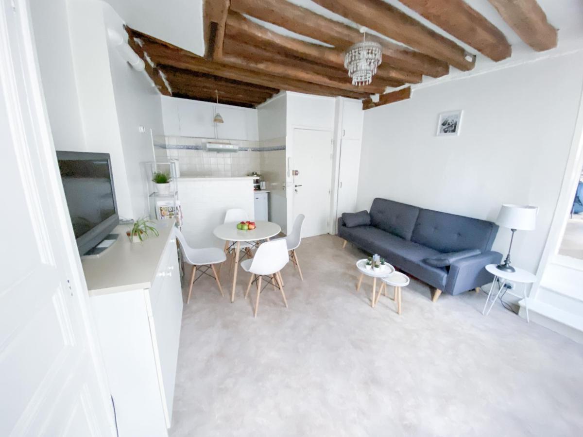 Cosy Apartment In The Heart Of פונטנבלו מראה חיצוני תמונה